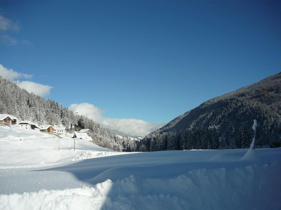 Chalet Rustico Bertolini Per Gruppi! Villa Vermiglio Exterior photo